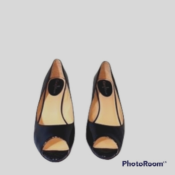 Cole Haan peep toe heels - Picture 2 of 10